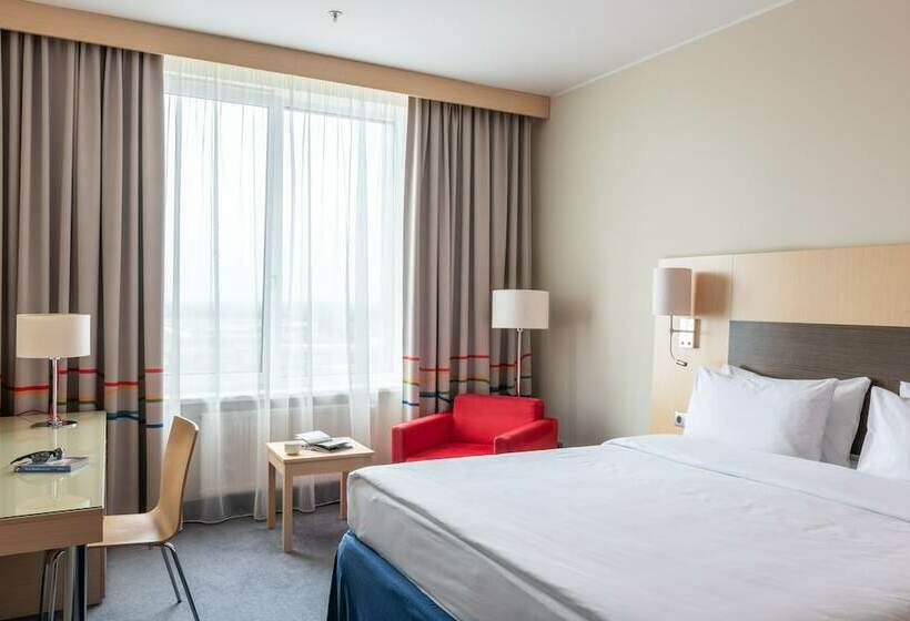 فندق Cosmos Yaroslavl