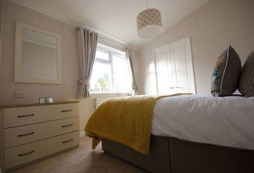 فندق Hollicarrs   Bumblebee Lodge