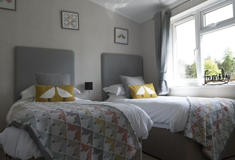 فندق Hollicarrs Long Lane Lodge