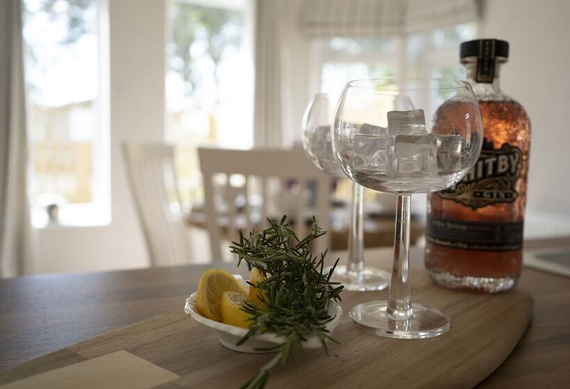 فندق Hollicarrs Long Lane Lodge