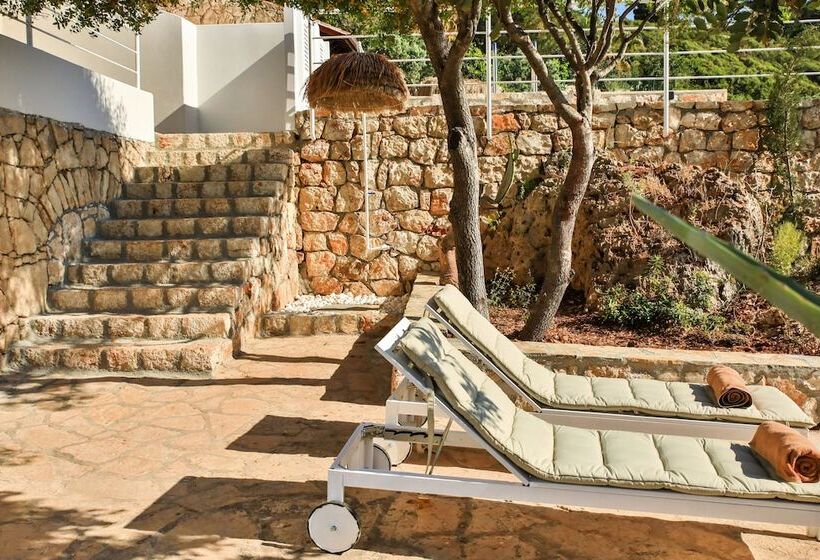 فندق Kale Suites