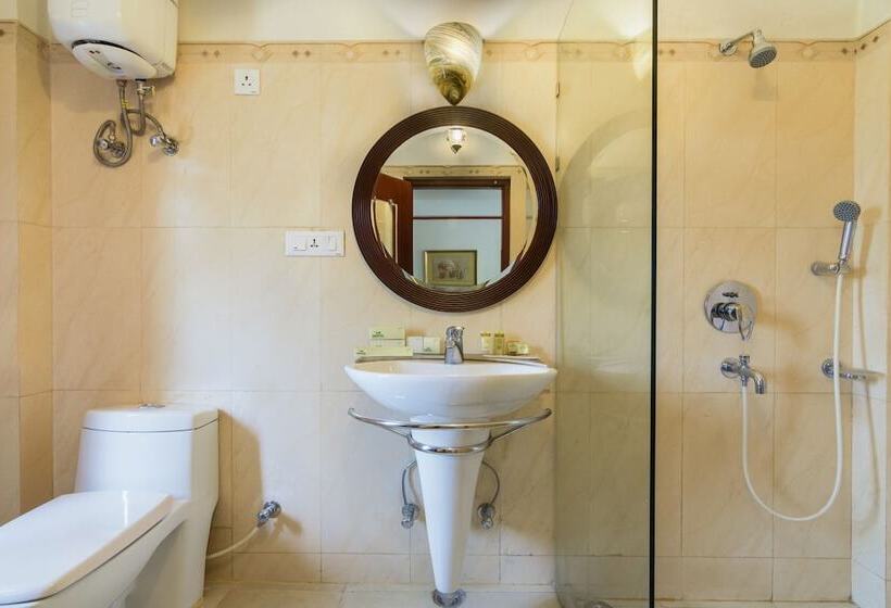 فندق The Riverwood Forest Retreat   Dooars