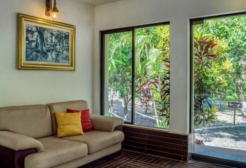 فندق The Riverwood Forest Retreat   Dooars