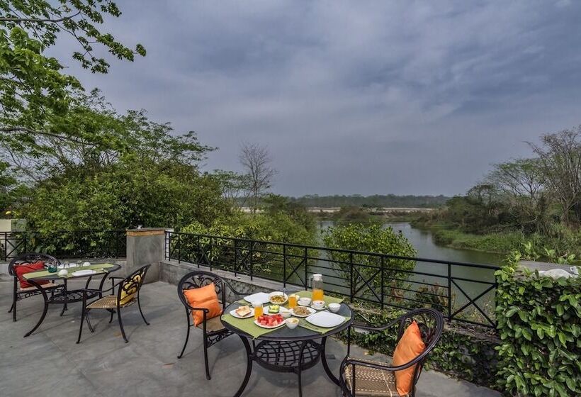 فندق The Riverwood Forest Retreat   Dooars