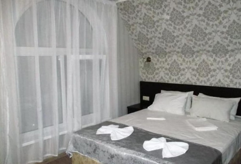 هتل Zhemchuzhina Zarech Ya