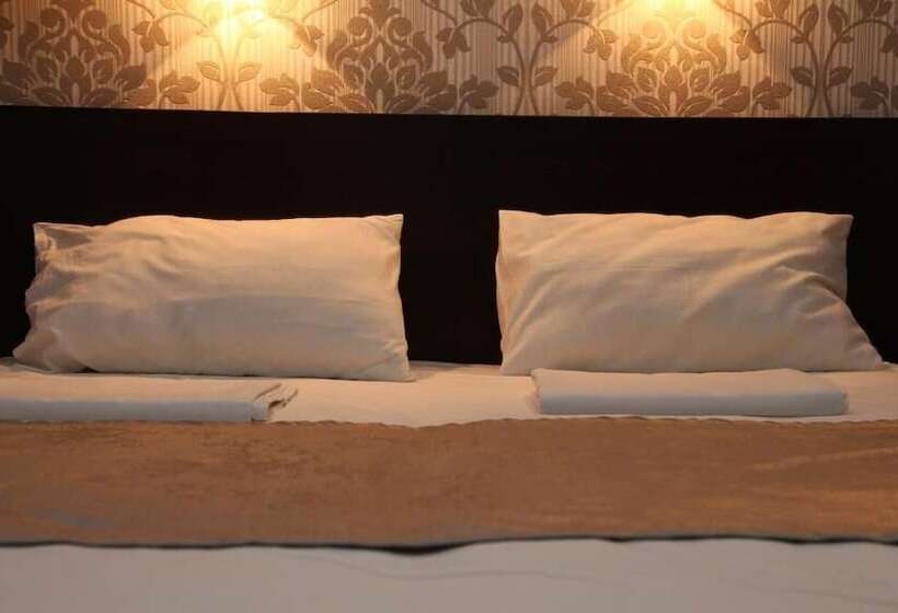 هتل Zhemchuzhina Zarech Ya