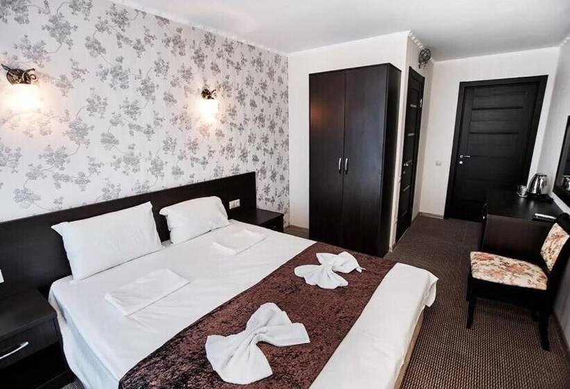 هتل Zhemchuzhina Zarech Ya