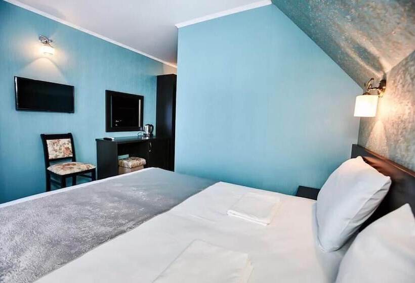 هتل Zhemchuzhina Zarech Ya