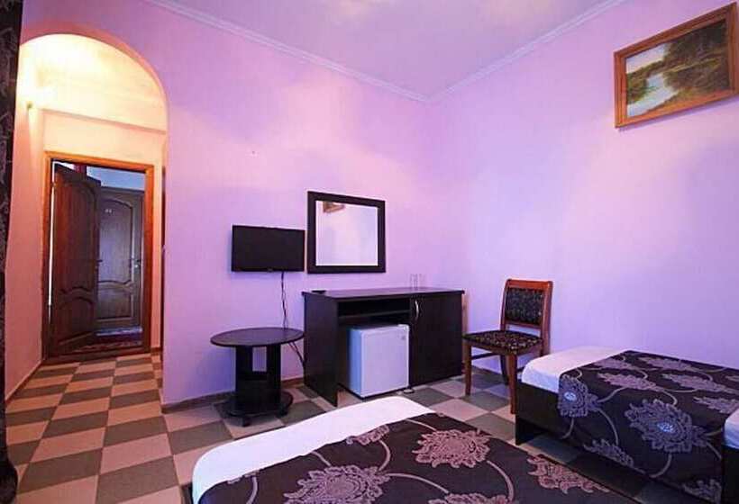 هتل Zhemchuzhina Zarech Ya