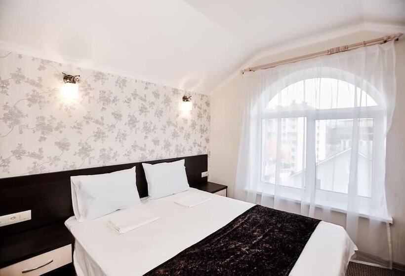 هتل Zhemchuzhina Zarech Ya