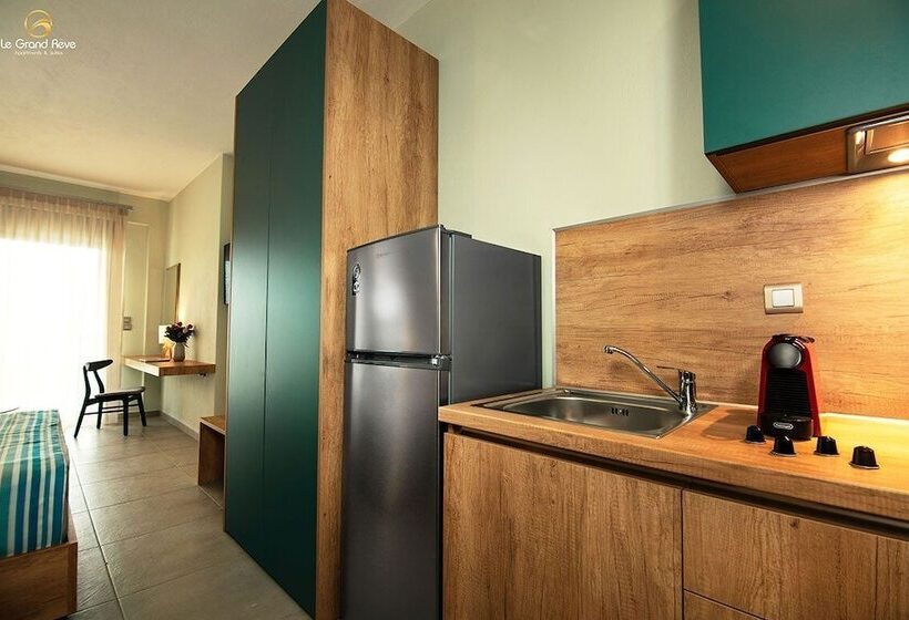 Le Grand Reve Apartments & Luxury Suites