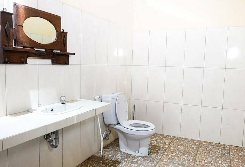 פנסיון Villa Bandungan By Simply Homy