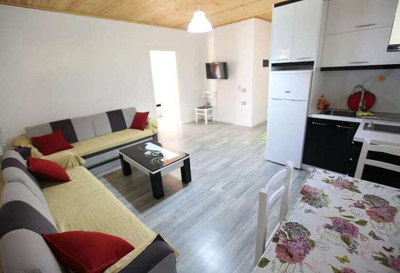 Пансион Vila Riza Veliu