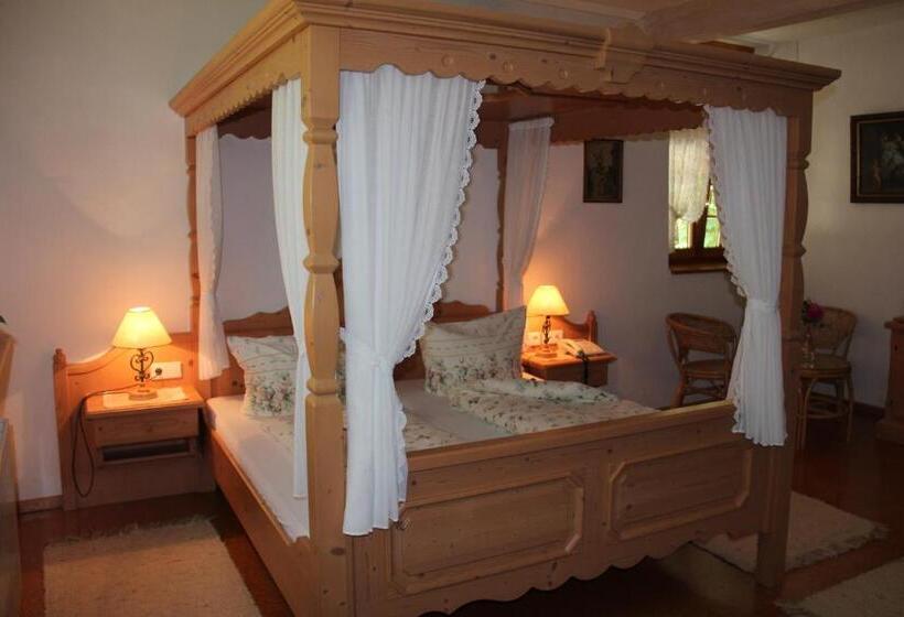 Пансион Wasserstelz Historisches Genusshotel & Restaurant Am Rhein