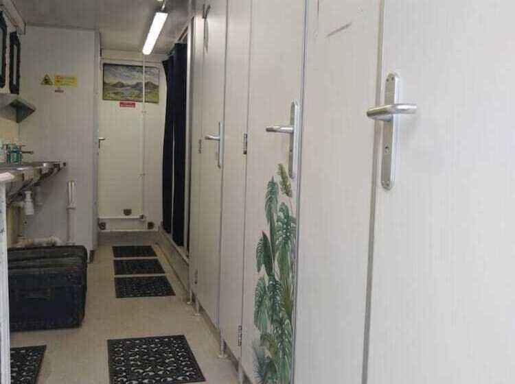 Pilgrims Shepherd S Hut   Goosewell Glynn Glamping