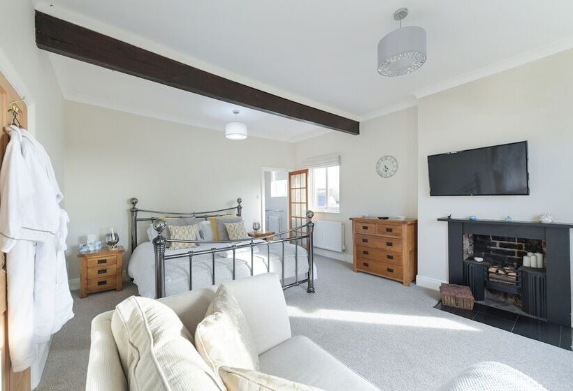 レジデンス Borrowfield Lodge