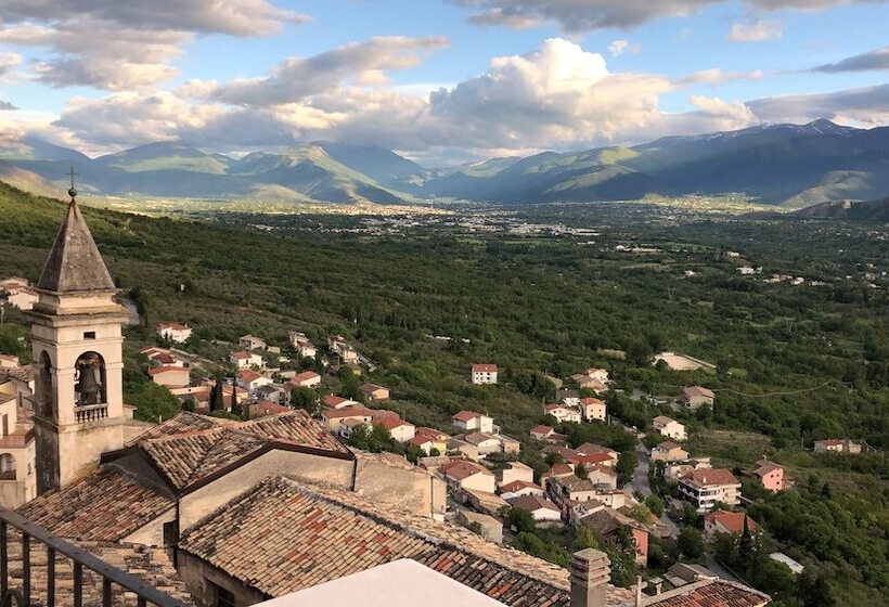 דירת נופש Large Medieval House In National Park, Super View