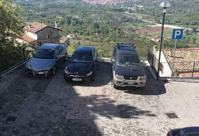 דירת נופש Large Medieval House In National Park, Super View