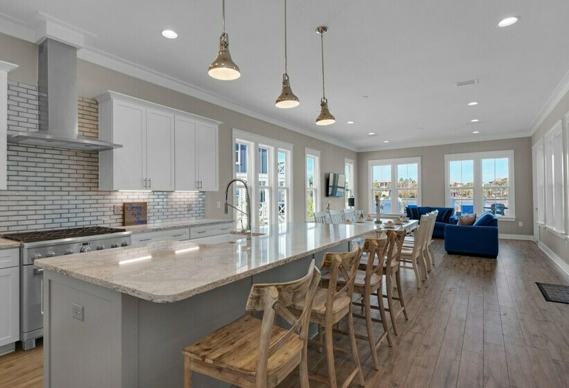 Song By The Seashipwatch