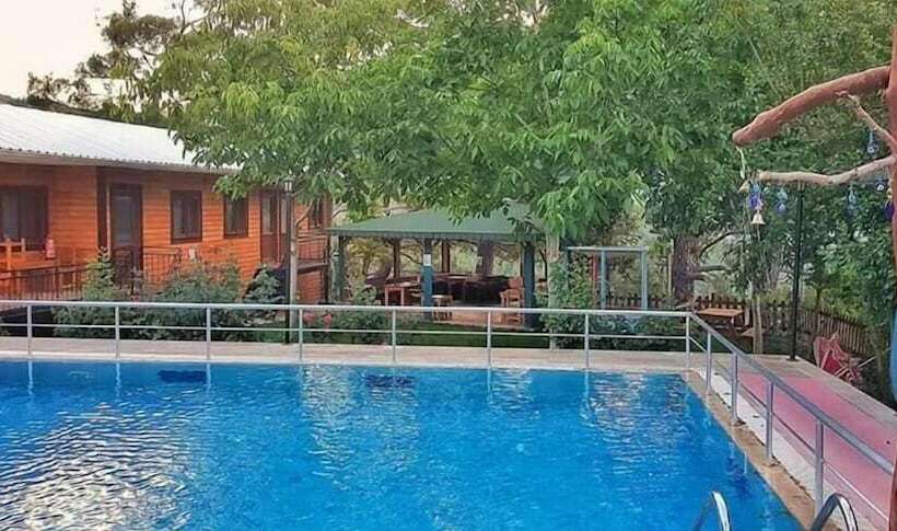 Bed and Breakfast Yenivadi