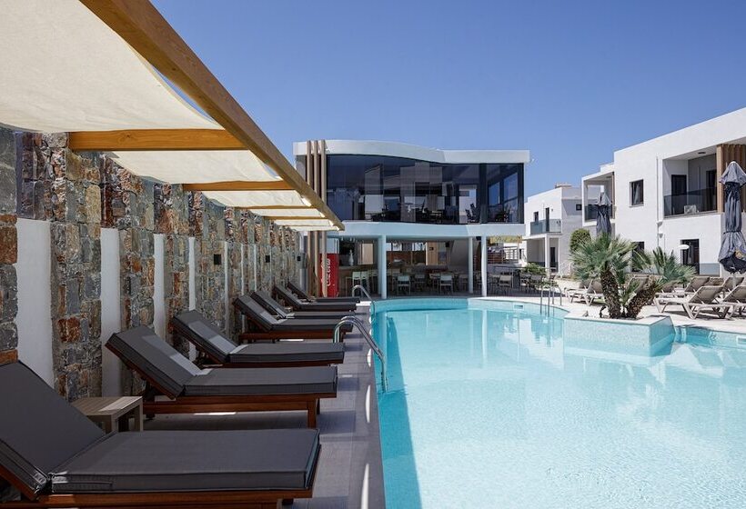 Golden Bay Boutique Hotel & Bungalows