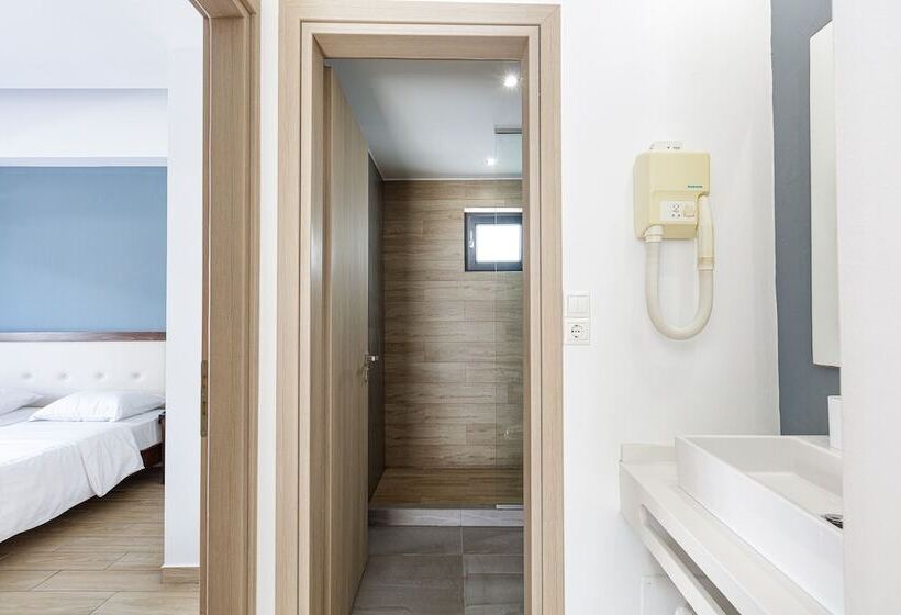 Golden Bay Boutique Hotel & Bungalows