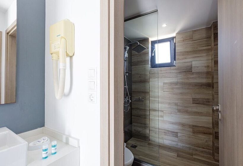 Golden Bay Boutique Hotel & Bungalows