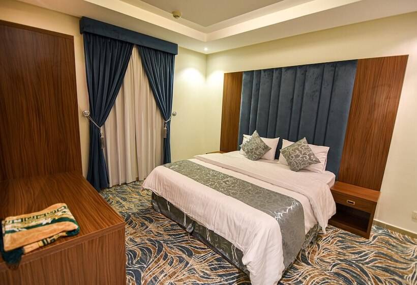 בית מלון כפרי Laylati Al Hamra