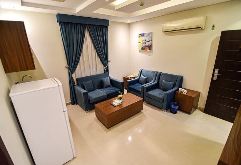 בית מלון כפרי Laylati Al Hamra