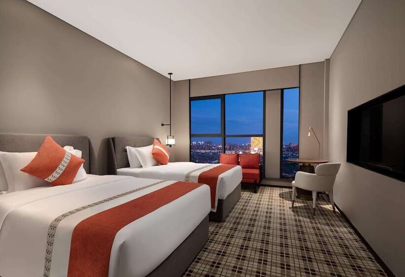 فندق Ramada Plaza By Wyndham Xiangtan Wanlou