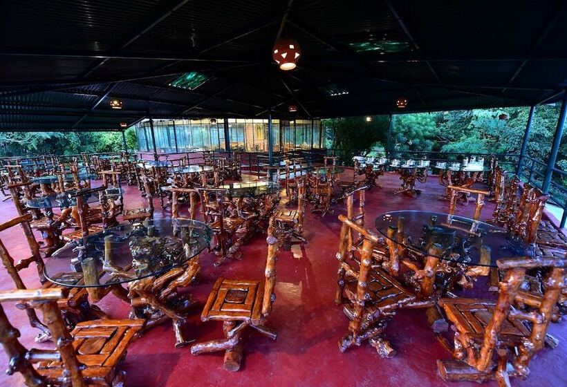 호텔 The Tiger Paw Resort