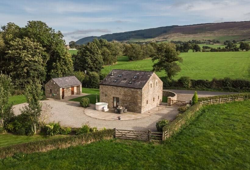 إقامة Beautiful Secluded 2 Bed Barn With Woodfire Hottub