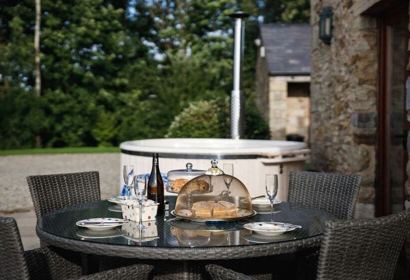 إقامة Beautiful Secluded 2 Bed Barn With Woodfire Hottub