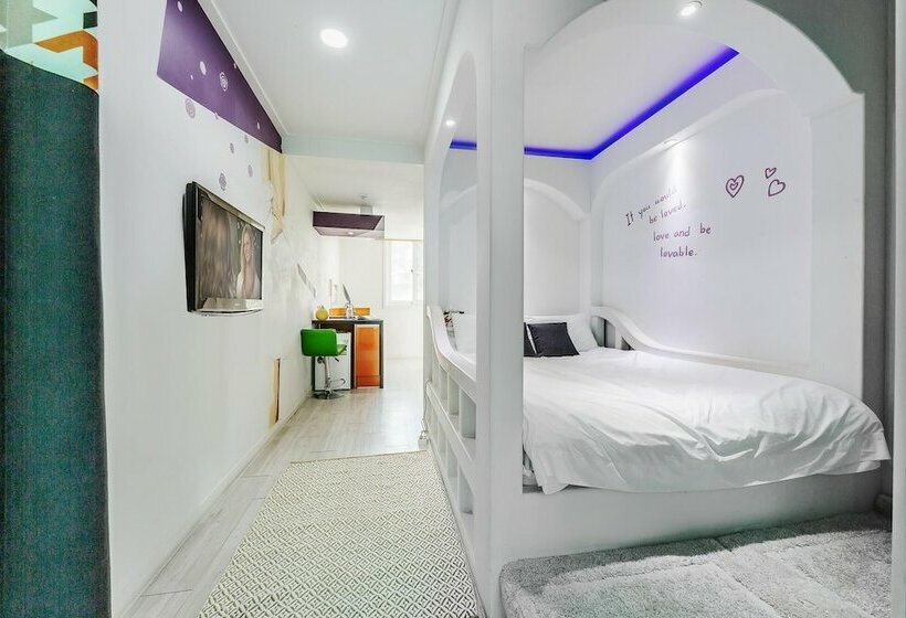 Gapyeong Lagostheme Pension