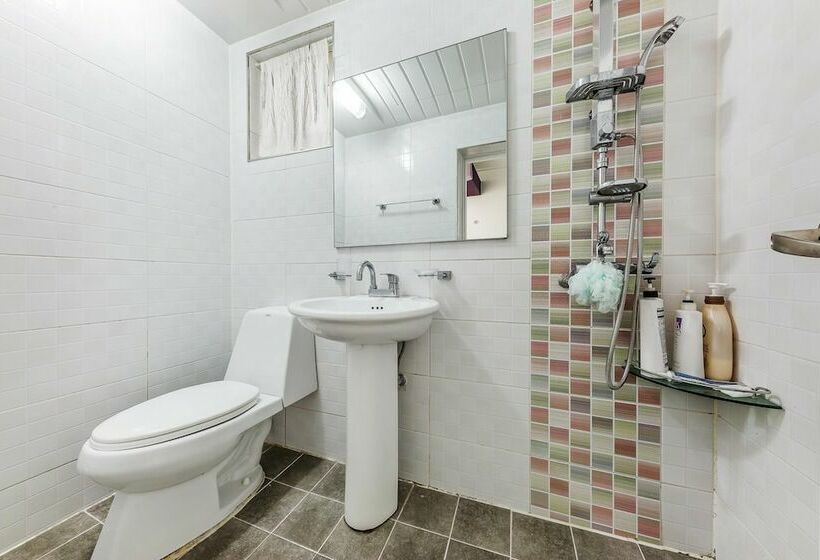 Gapyeong Lagostheme Pension