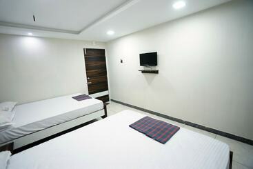 هتل Sai Lodge