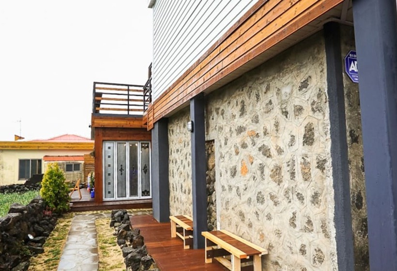 Пансион Jeju Harang Guest House