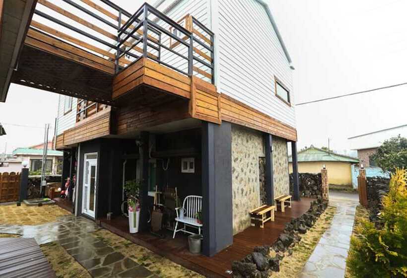Пансион Jeju Harang Guest House