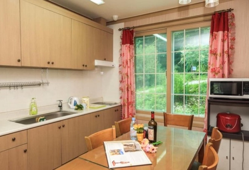 Pyeongchang Heungjeong Sketch Pension