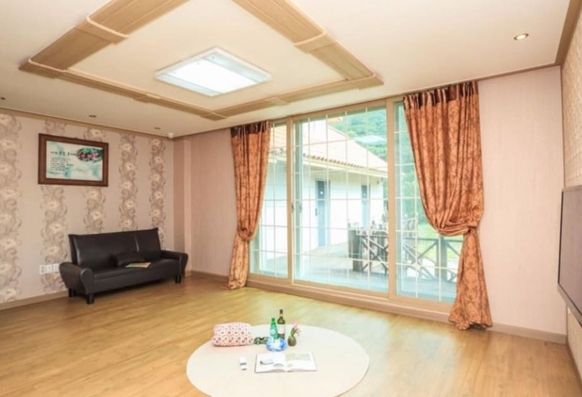 Pyeongchang Heungjeong Sketch Pension