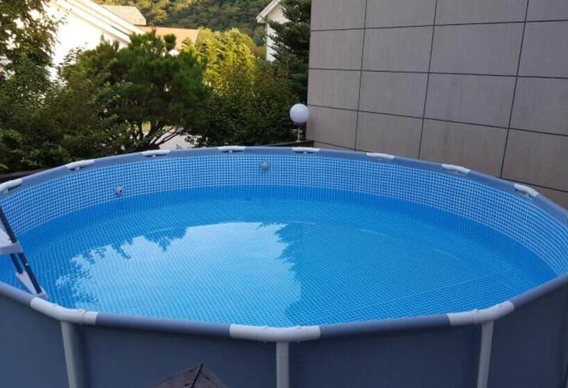 Pyeongchang Heungjeong Sketch Pension