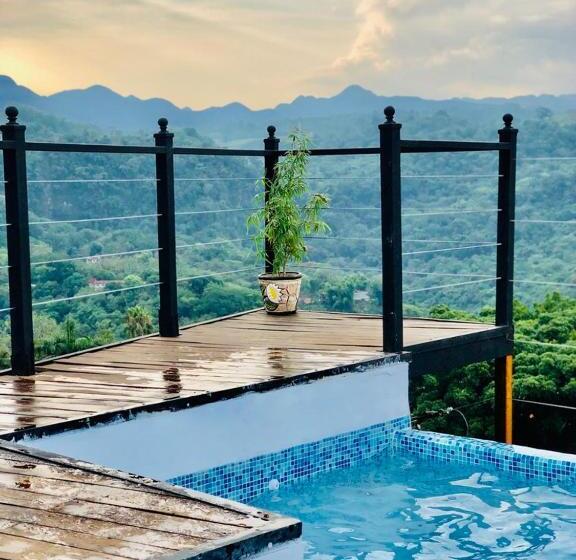 Roof Top Hotel Xilitla