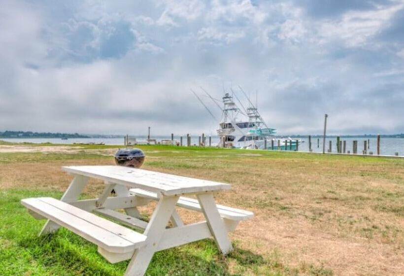 Unit 9 King   Bungalows At Common Ground