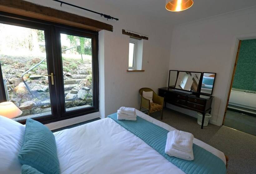 Y Bwthyn   Cosy Cottage With Parking