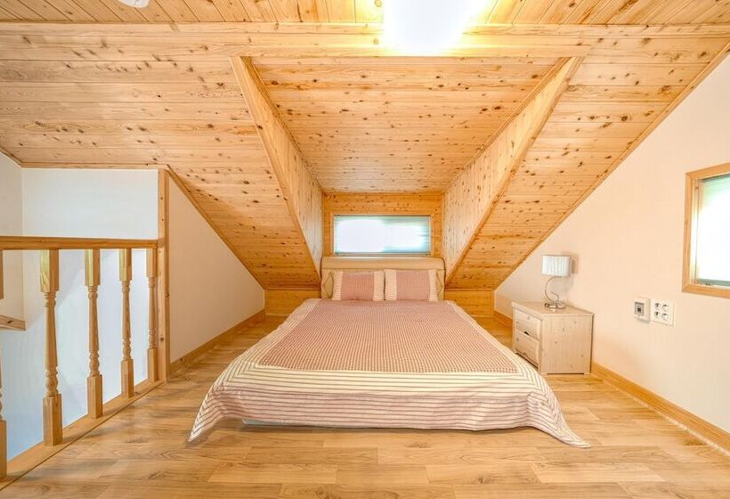 Yeosu Healling Spa Pension