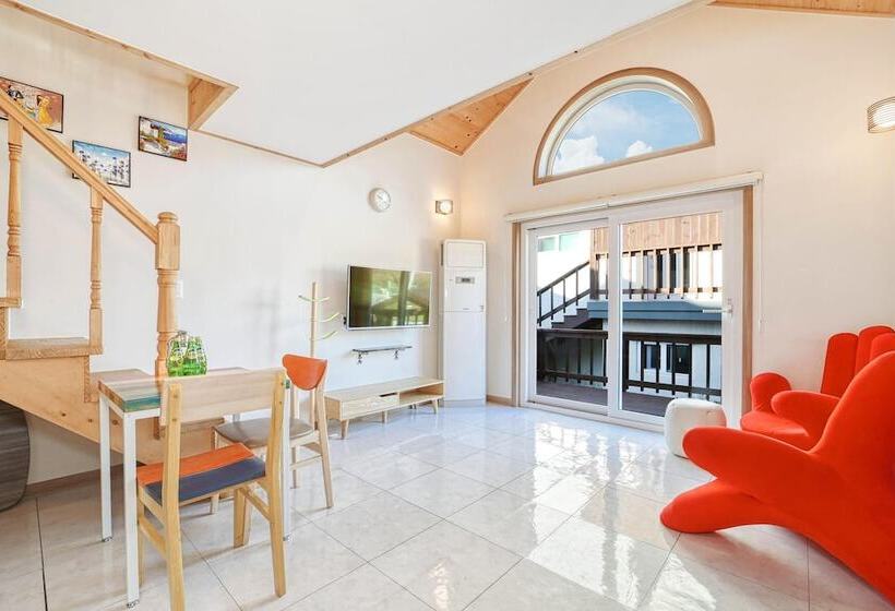 Yeosu Healling Spa Pension