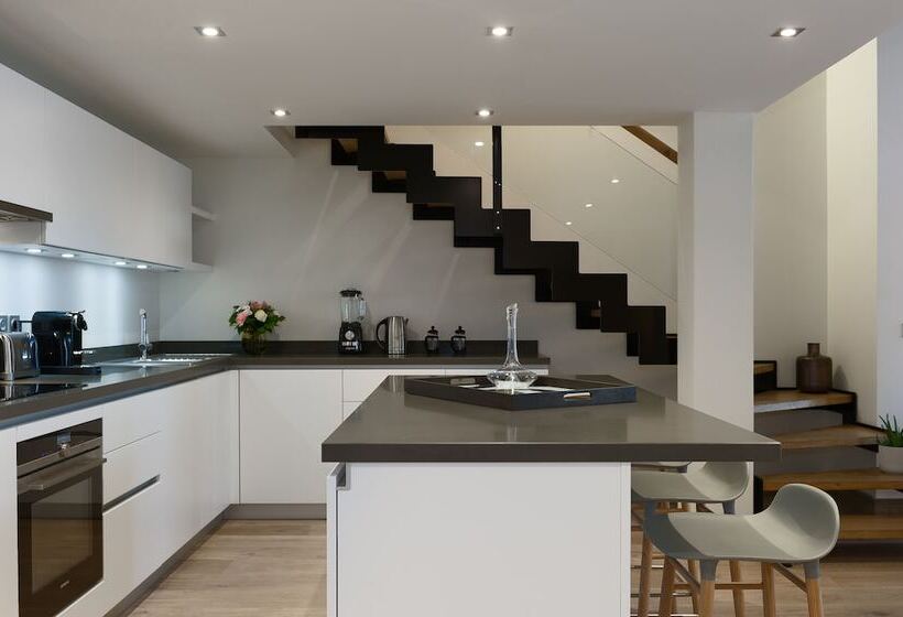 레지던스 Annapurna By Alpine Resorts