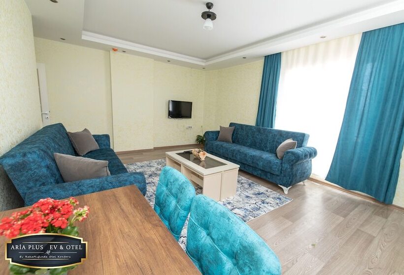 Aria Plus Ev Otel