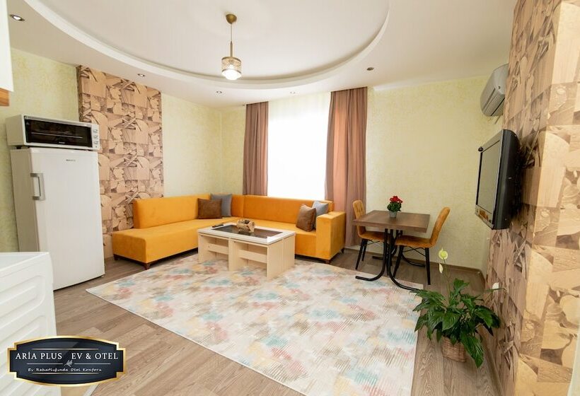 Aria Plus Ev Otel