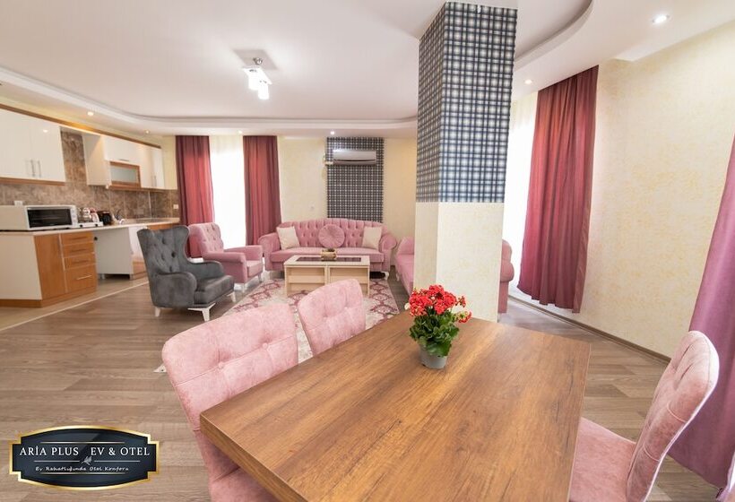 Aria Plus Ev Otel